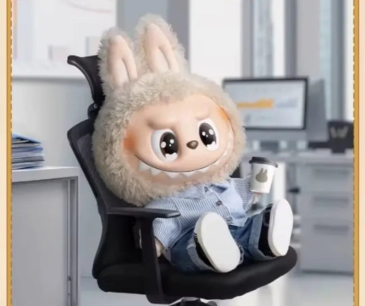 LABUBU KING POUPÉE EN PELUCHE
